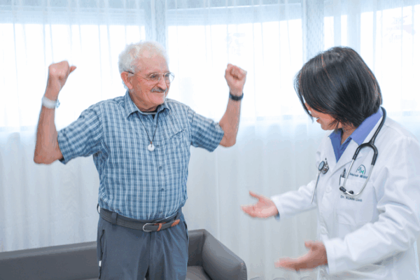 NZ_Doctor_Seeks_CAR_T_Therapy_in_China_Amid_Medical_Innovation_Surge