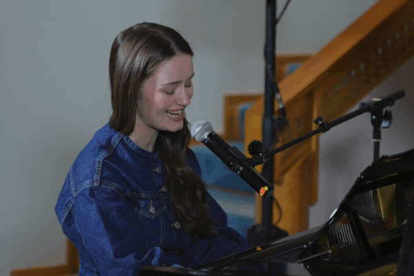 Norwegian_Star_Sigrid_Debuts_in_China__Bridges_Music_Cultures video poster