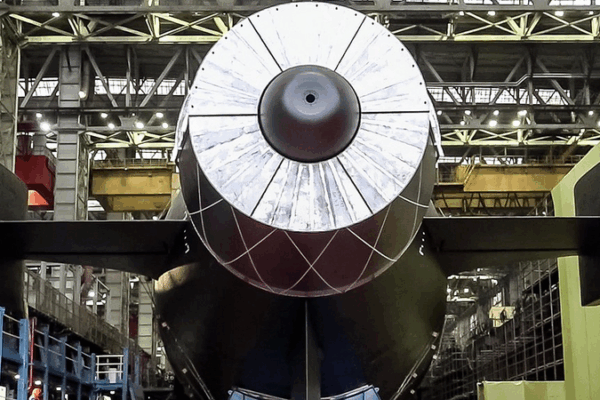 Russia_Launches_Khabarovsk_Nuclear_Submarine_Amid_Global_Watch
