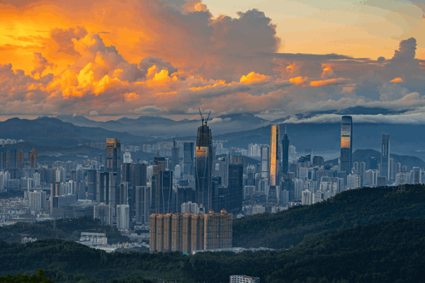 Shenzhen_s_Wutong_Mountain_Hosts_National_Games_Marathon_Amid_Scenic_Splendor video poster