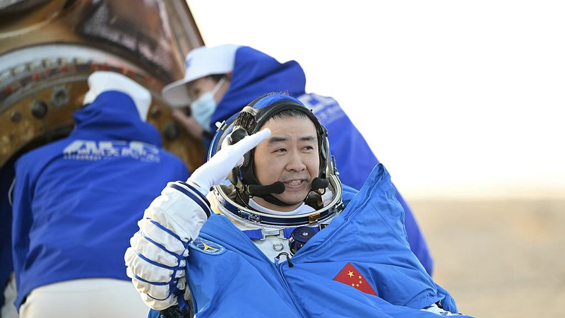 Shenzhou_20_Crew_Returns_to_Beijing_After_Successful_Mission - Khabar Asia Shenzhou_20_Crew_Returns_to_Beijing_After_Successful_Mission