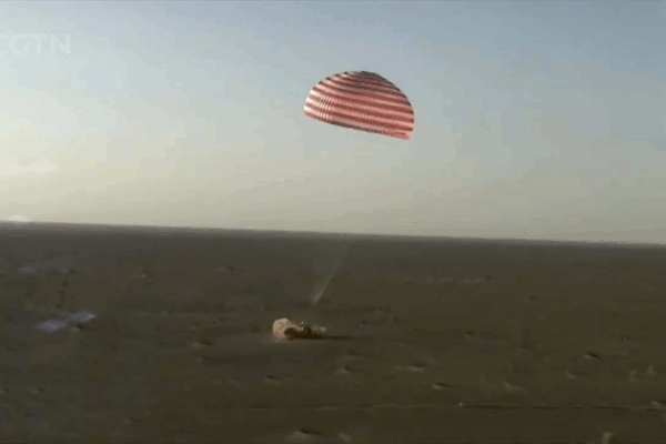 Shenzhou_21_Crew_Returns_Safely_to_Inner_Mongolia video poster