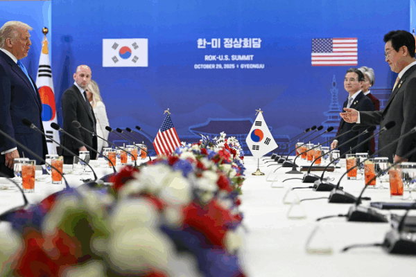 South_Korea_and_U_S__Seal_Major_Trade__Security_Pact
