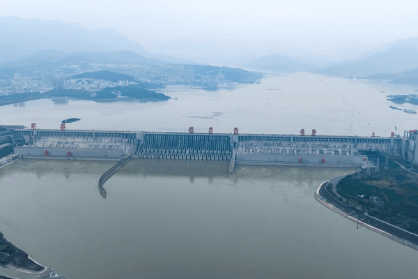 Three_Gorges_Project__5_Years_of_Transformative_Impact_on_China_s_Yangtze_River