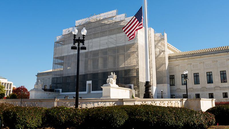 US_Supreme_Court_Questions_Legality_of_Trump_s_Global_Tariffs - Khabar Asia US_Supreme_Court_Questions_Legality_of_Trump_s_Global_Tariffs