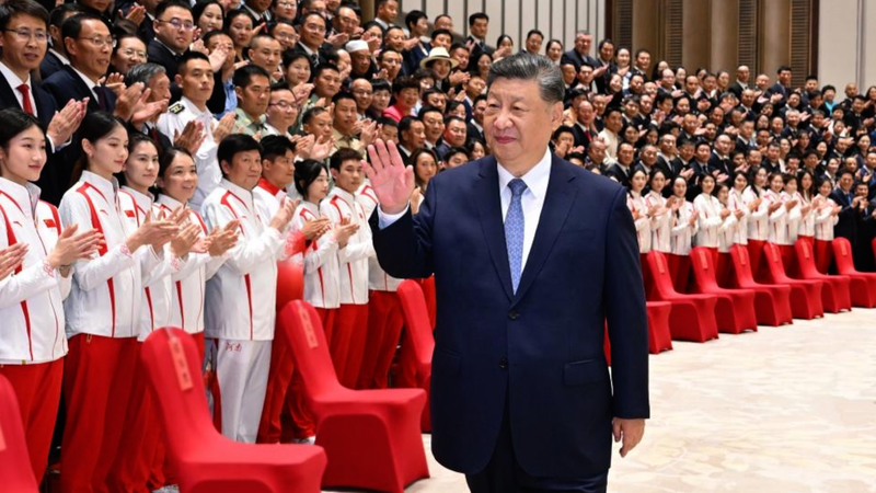 Xi_Jinping_Honors_Sports_Achievers_Ahead_of_National_Games video poster