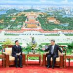 Xi_Jinping__Thai_King_Strengthen_Ties_in_Beijing_Meeting_poster - Khabar Asia Xi_Jinping__Thai_King_Strengthen_Ties_in_Beijing_Meeting video poster