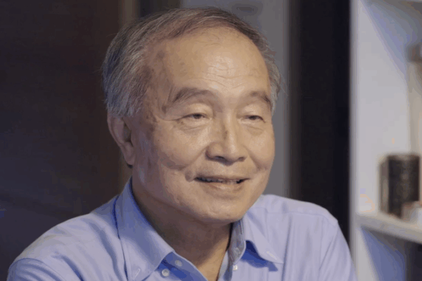 Yang_Du_s_Poetic_Tribute_to_Maternal_Love_Resonates_Across_Borders video poster