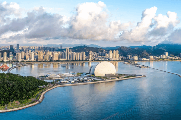 Zhuhai_s__Shell__Theater_Shines_Amid_15th_National_Games_in_Guangdong video poster