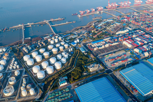 China’s Strategic Economic Shift Draws Global Investors in 2025