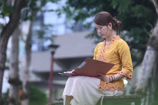 Ye Lingling: Bridging Cultures in Hainan’s Free Trade Era video poster