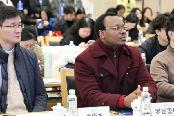 China_Africa_Human_Rights_Seminar_Strengthens_Ties_on_World_Rights_Day