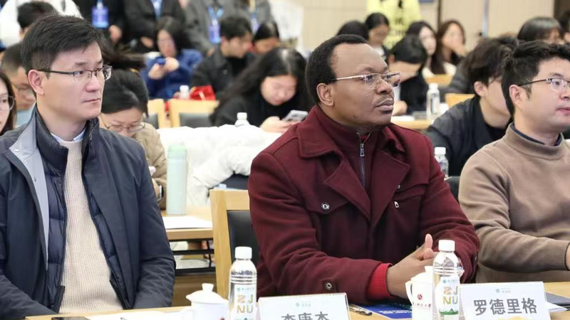 China_Africa_Human_Rights_Seminar_Strengthens_Ties_on_World_Rights_Day - Khabar Asia China_Africa_Human_Rights_Seminar_Strengthens_Ties_on_World_Rights_Day