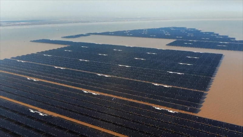 China_Launches_World_s_Largest_Offshore_Solar_Farm_in_Shandong
