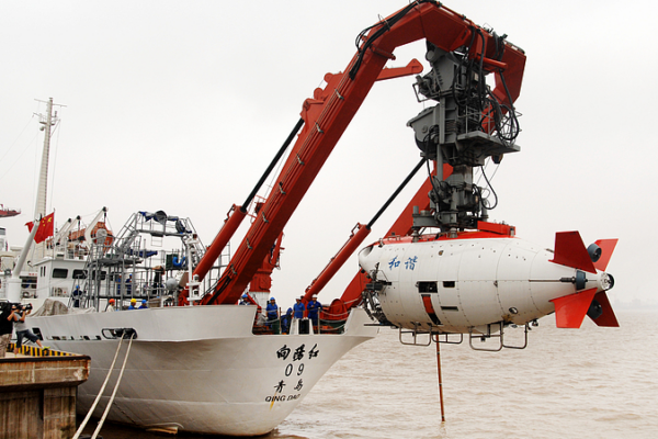 China_s_Deep_Sea_Submersibles_Surpass_1_700_Dives_in_2025