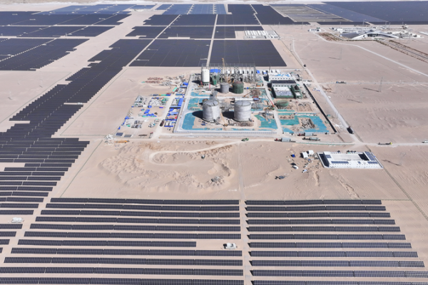 China_s_Gobi_Desert__Air_Battery__Sets_Global_Energy_Storage_Milestone