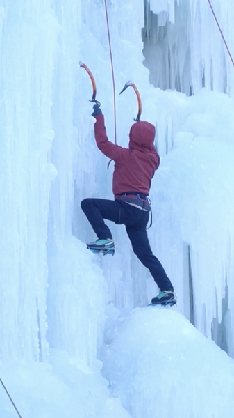 China_s_Winter_Tourism_Thrives_with_Ice_Climbs_and_Light_Spectacles video poster