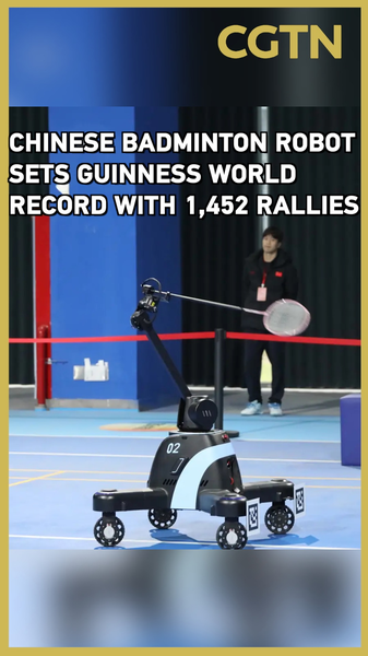 Chinese_Badminton_Robot_Smashes_Guinness_World_Record_with_1_452_Rallies video poster