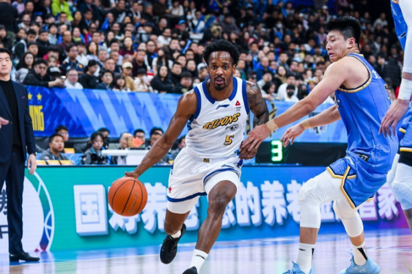 Guangsha_Lions_Halt_Beijing_Ducks__7_Game_Streak_in_CBA_Thriller