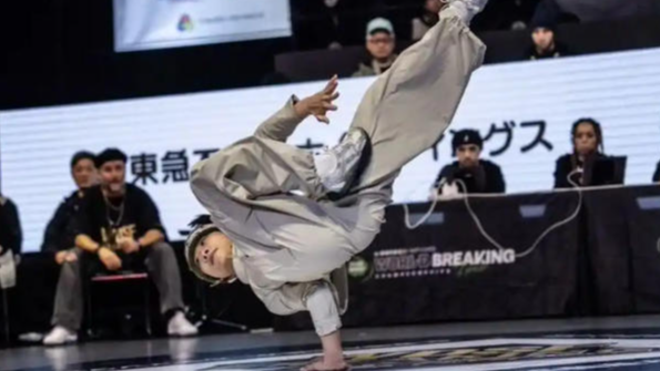 HRCRAAVN37SGNQ0HP9NT - Khabar Asia China’s B-Girl Royal Crowned World Breaking Champion in Historic Win