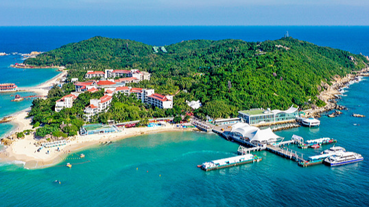 Hainan_s_Wuzhizhou_Island_Blends_Ecology_and_Tourism_Successfully video poster