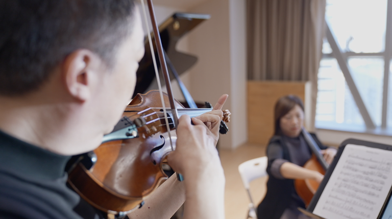 Hong_Kong_Musicians_Honor_Fallen_Firefighter_in_Charity_Concert video poster