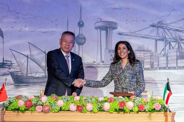 Kuwait__Chinese_Firm_Seal_Strategic_Port_Deal_to_Boost_Regional_Trade_Hub