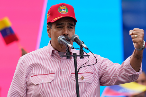 Maduro_Vows_Loyalty_Amid_U_S__Military_Threats__Trump_Faces_Scrutiny
