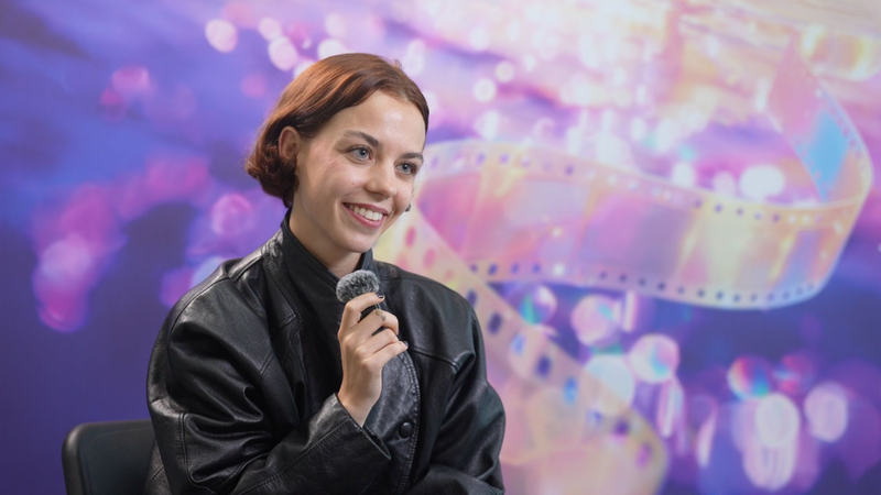 French Star Salomé Dewaels Praises Chinese Fans' Enthusiasm at Hainan Film Fest video poster