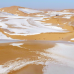 Ningxia_s_Winter_Wonderland__Snow_Meets_Desert_Dunes_in_2025