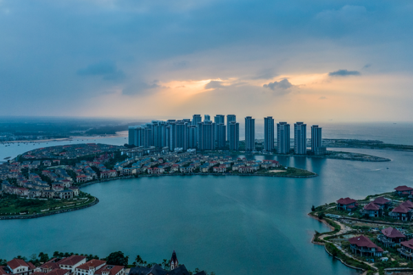 Ocean_Flower_Island_Emerges_as_Hainan_s_Premier_Tourism_and_Investment_Hub_in_2025 video poster