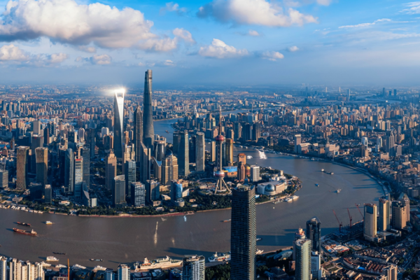 Shanghai_Drives_China_s_Tech_Led_Growth_in_2025 video poster