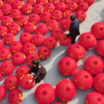 Shanxi_Lantern_Craftsmanship_Illuminates_Festive_Traditions_and_Local_Economy