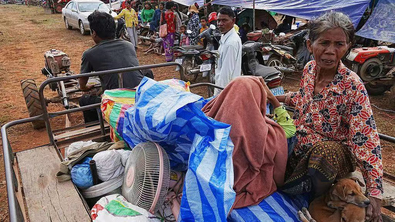Thailand_Cambodia_Border_Clashes_Force_Mass_Evacuations_in_Northern_Cambodia video poster