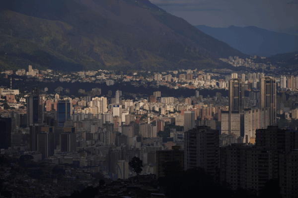 Trump_Maduro_Call_Sparks_Tensions_Amid_U_S__Military_Buildup