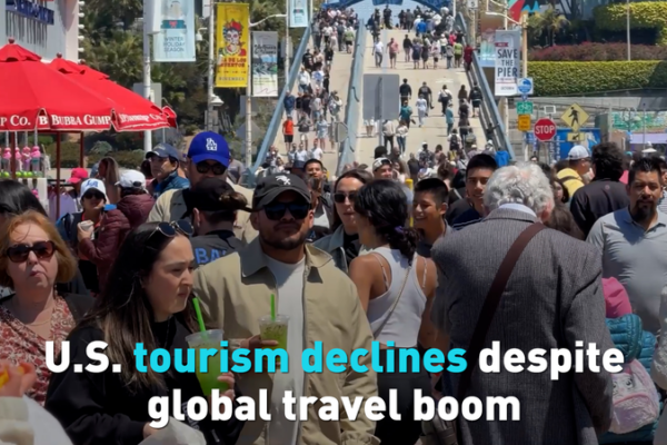 U_S__Tourism_Slump_Defies_Global_Travel_Rebound_in_2025 video poster