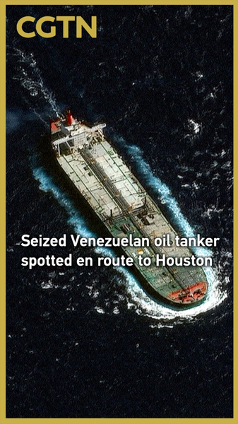 Venezuelan_Oil_Tanker_Seized_by_US_Heads_to_Houston_Amid_Tensions video poster