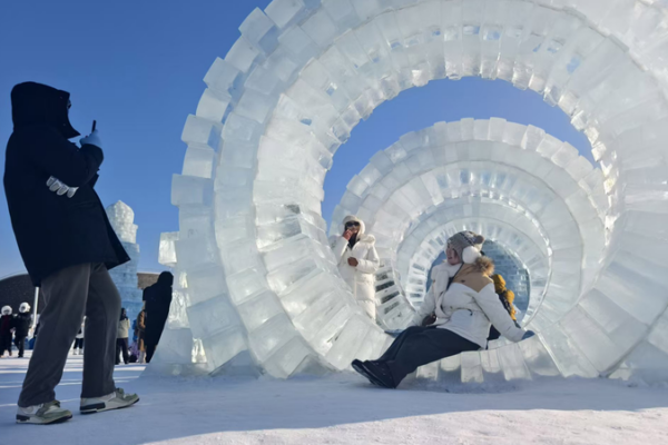 Harbin’s 2026 Ice and Snow World Breaks Records with 400,000 Cubic Meters of Winter Magic video poster