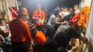 7_Dead_as_Philippine_Ferry_Sinks_with_Over_350_Aboard