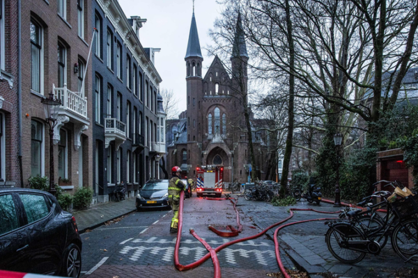 Amsterdam_s_Historic_Vondelkerk_Church_Narrowly_Escapes_Devastating_Blaze