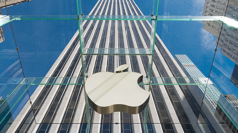 Apple_Shatters_iPhone_Sales_Records_in_China_Amid_2026_Market_Surge