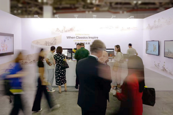 CGTN_s__China_Crafted__Digital_Expo_Wows_Crowds_at_ART_SG_2026
