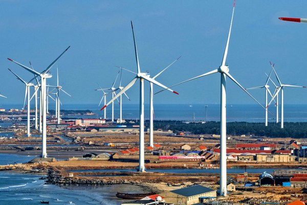 China_Leads_Global_Renewable_Energy_Shift_with_Record_Clean_Infrastructure