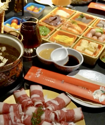 Chinese_Cinemas_Blend_Hot_Pot__Tech_for_Immersive_Viewing_Experiences video poster