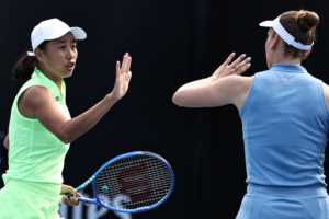Chinese_Duo_Shine_in_Australian_Open_Women_s_Doubles_Openers