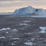 Chinese_Icebreaker_Xuelong_Resupplies_in_New_Zealand_During_42nd_Antarctic_Mission