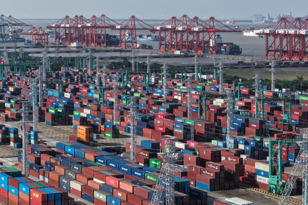 China’s 2025 Trade Hits Record $6.35 Trillion as Private Sector Drives Growth