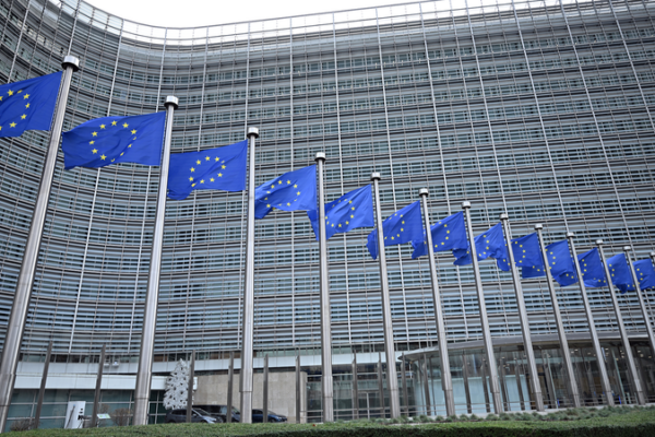 EU_Approves_Phase_Out_of_Russian_Gas_and_LNG_by_2027