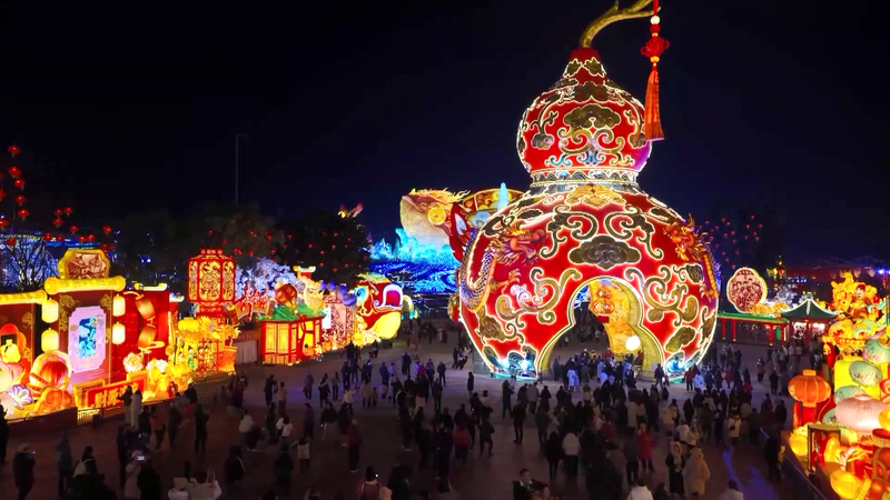 Extended_Spring_Festival_Holiday_Fuels_Travel_Surge_in_2026 video poster