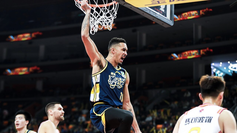 Guangdong_Edges_Shenzhen_110_105_in_Thrilling_CBA_Showdown